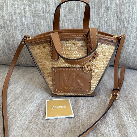 Michael Kors Crossbody  Bag - Picture 1 of 15